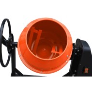 Бетонобъркачка Bisonte BBY-120 – 375W, обем 120 л